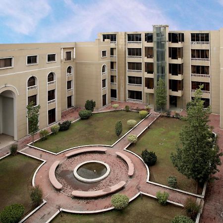Avari Xpress, Islamabad Rawalpindi Luaran gambar