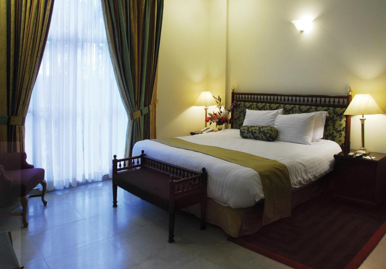 Avari Xpress, Islamabad Rawalpindi Luaran gambar