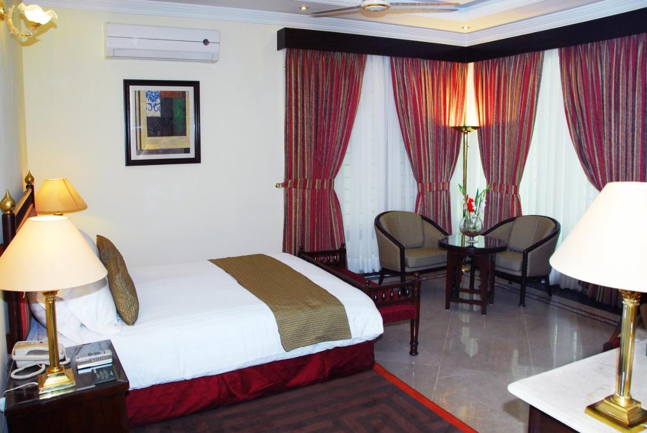 Avari Xpress, Islamabad Rawalpindi Luaran gambar